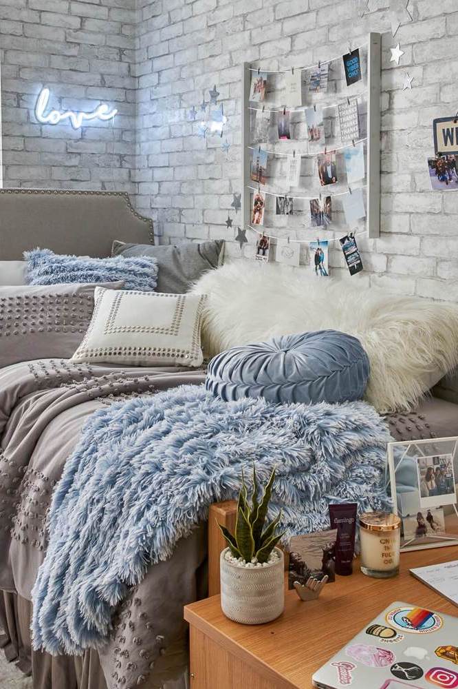 Where to Shop for Dorm Stuff